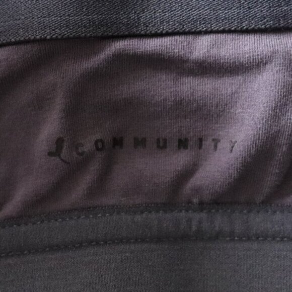 Community Aritzia Women's Sz M Rasa Activewear Stretch Mesh Sports Bra - Picture 8 of 10